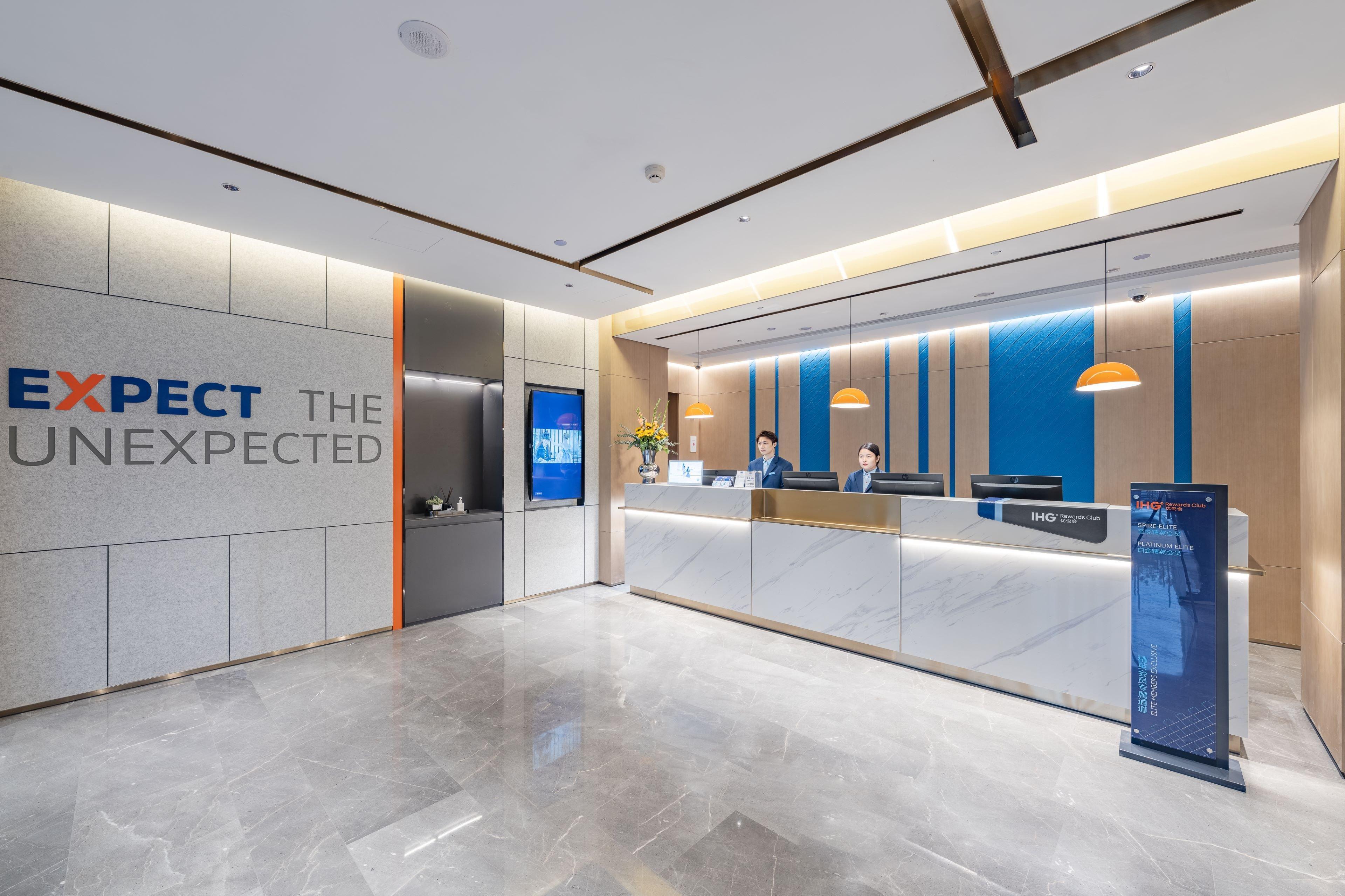 Holiday Inn Express Shanghai Expo Centre By Ihg Exterior foto